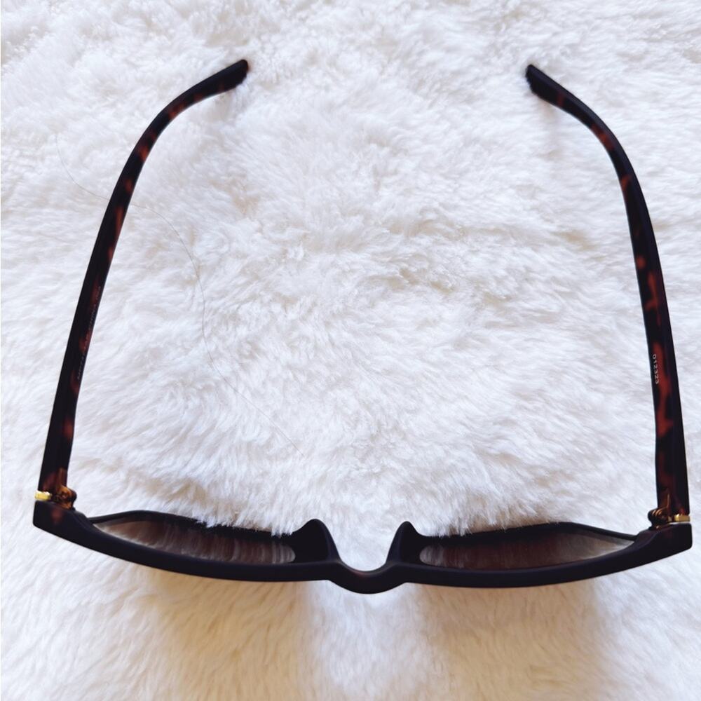 Otto Tortoise Brown Angular Frame Sunglasses - Picture 3 of 12